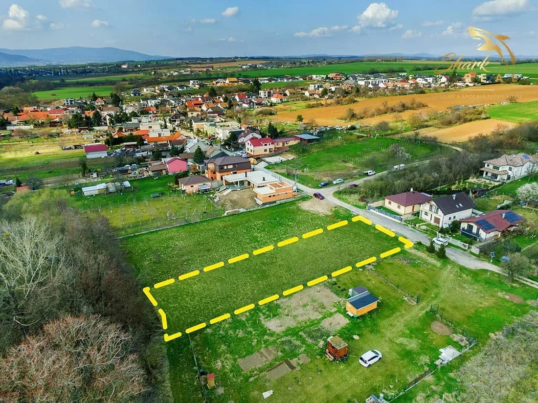 Pozemok pre rodinný dom – Zvončín