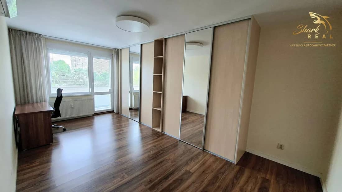 Na predaj 3 izbový byt - kompletná rekonštrukcia